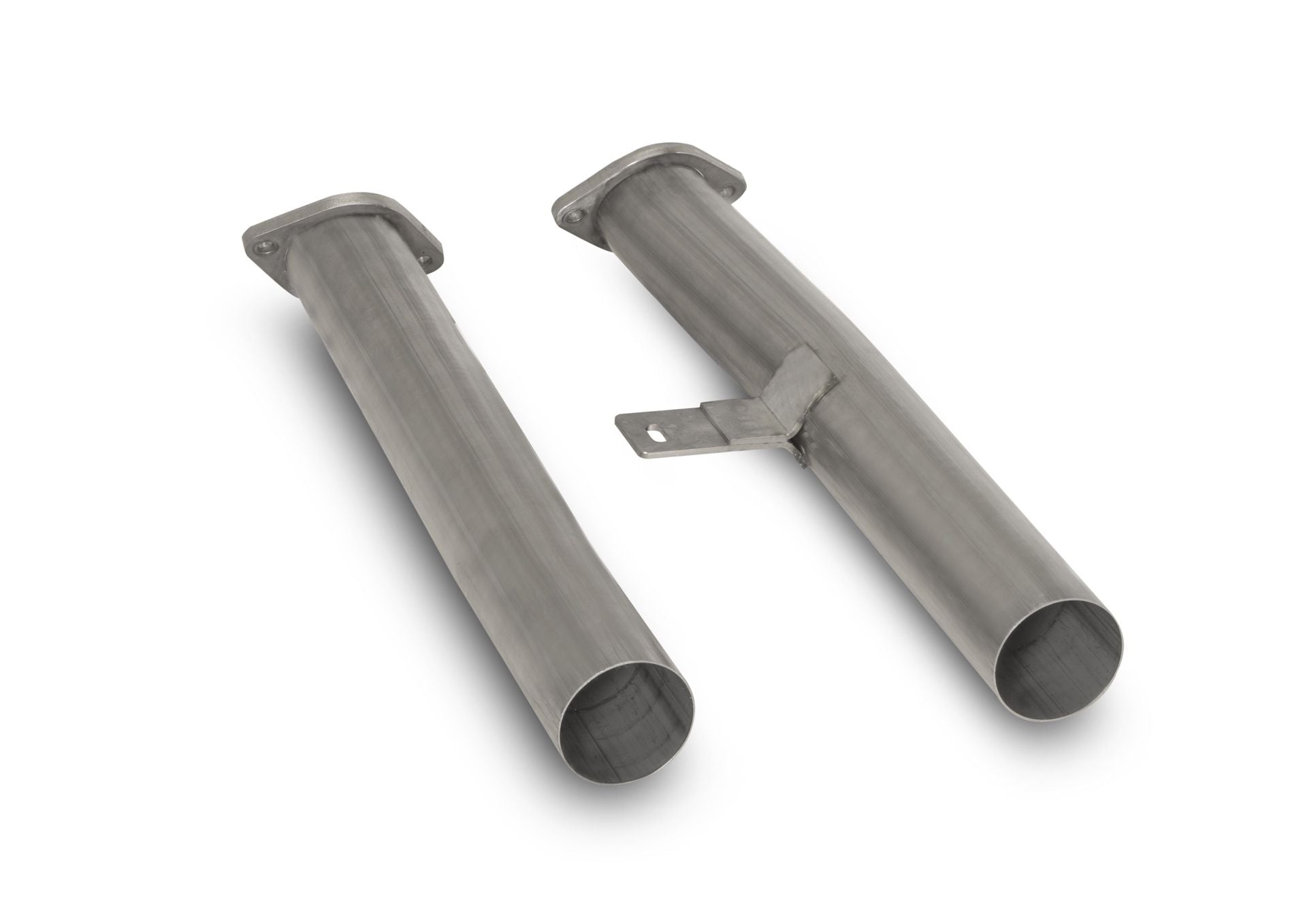 A front close up view of the Secondary-CAT-replacement tube (EU vehicles) for Remus Exhaust with white background