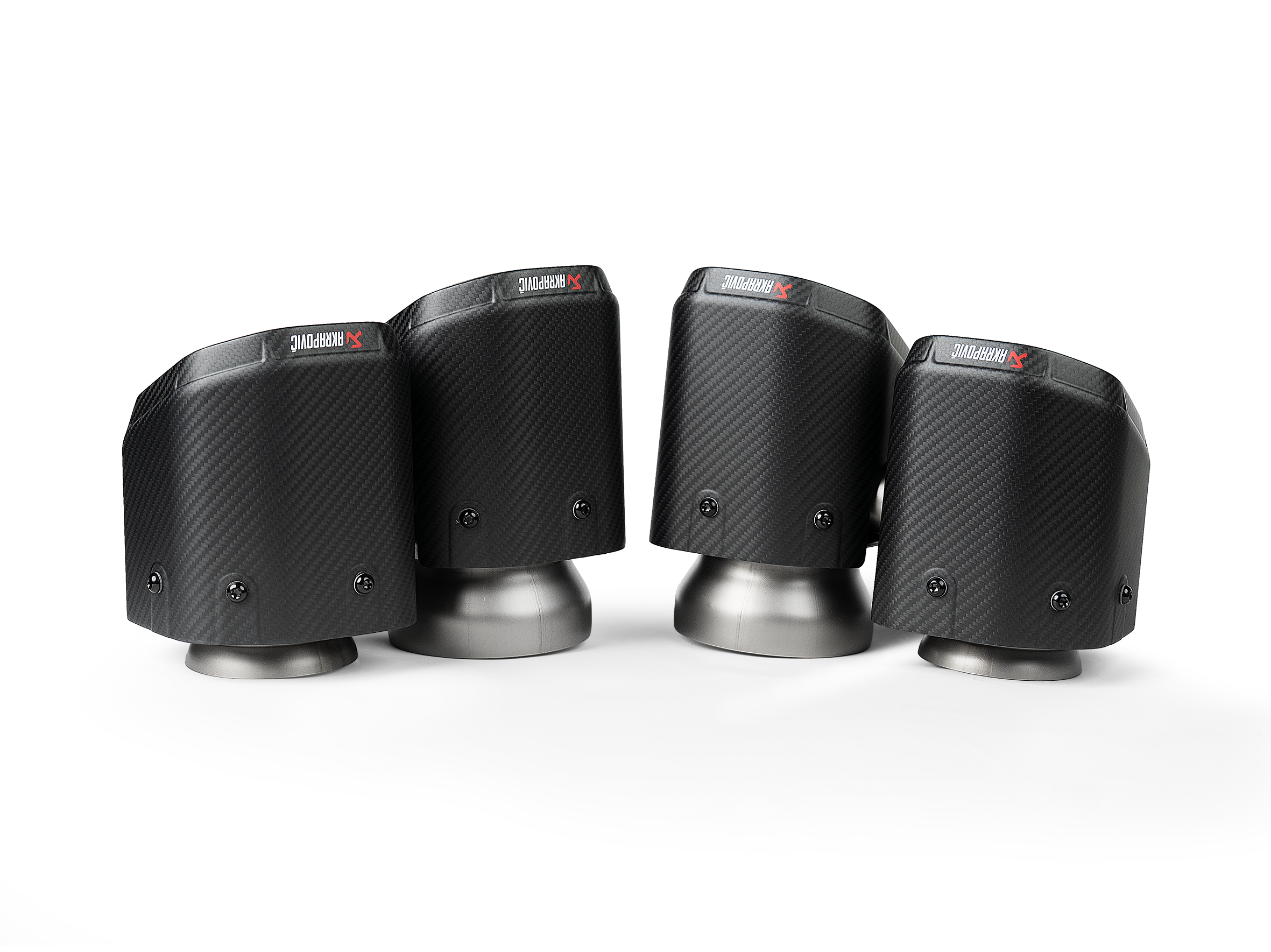 Akrapovic Tail Pipe Set (Carbon) TP-CT/79 for BMW M5 (G90) 2025-2026, side view