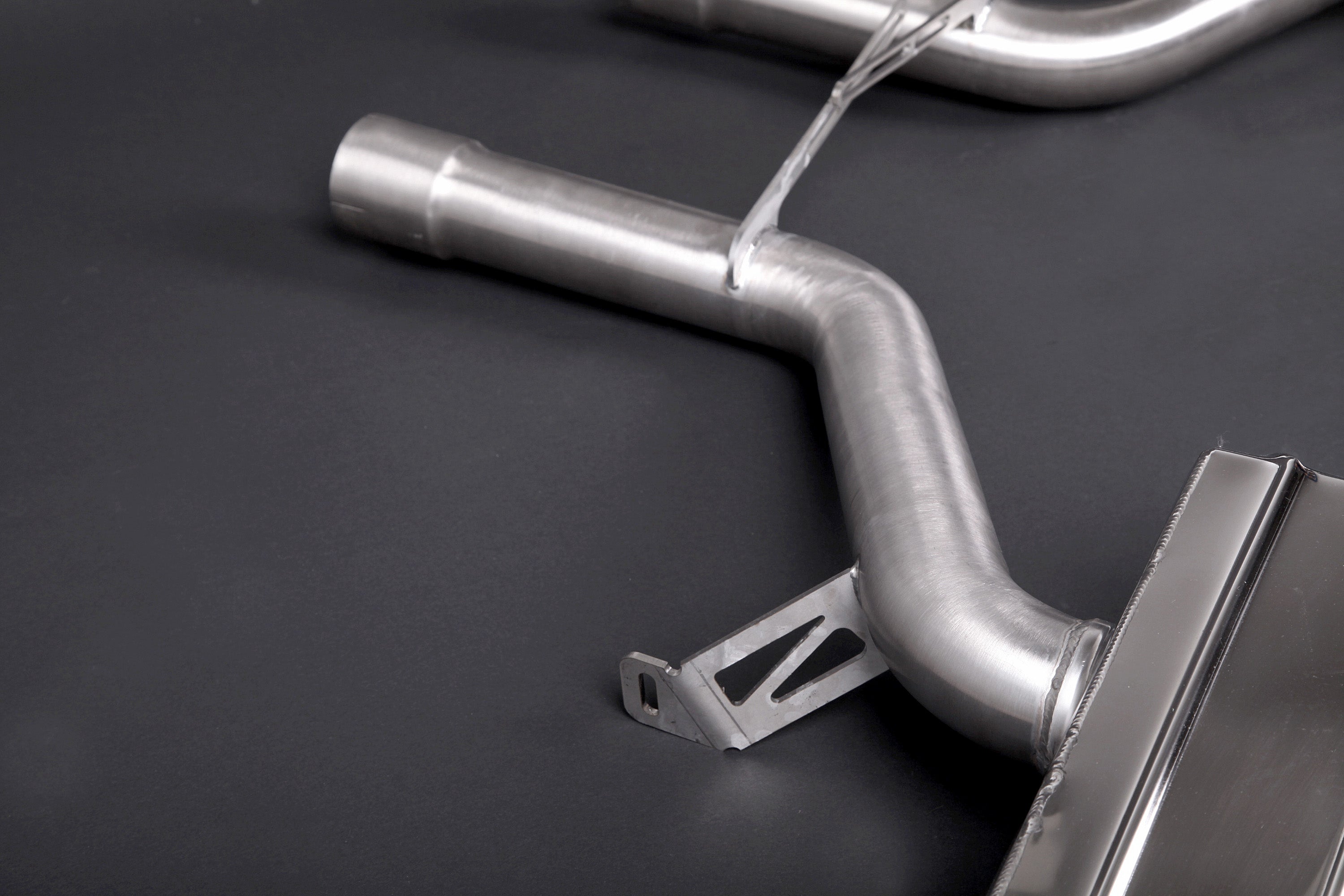 Capristo Alpina B5 F10 muffler inlet pipe and mounting bracket