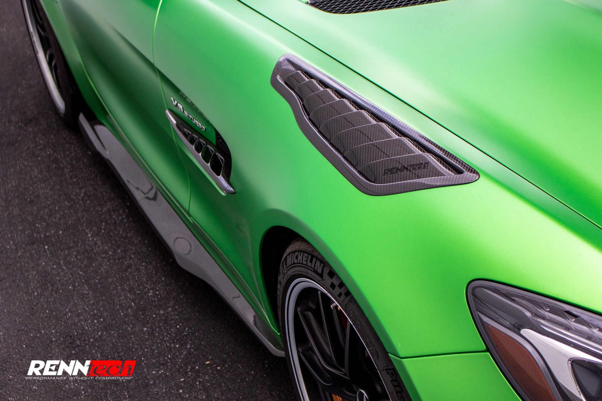 Front fender and side skirt start on the green AMG GT R - Carbon Fiber Side Skirts for the 2018-2021 AMG GT R / GT R Pro