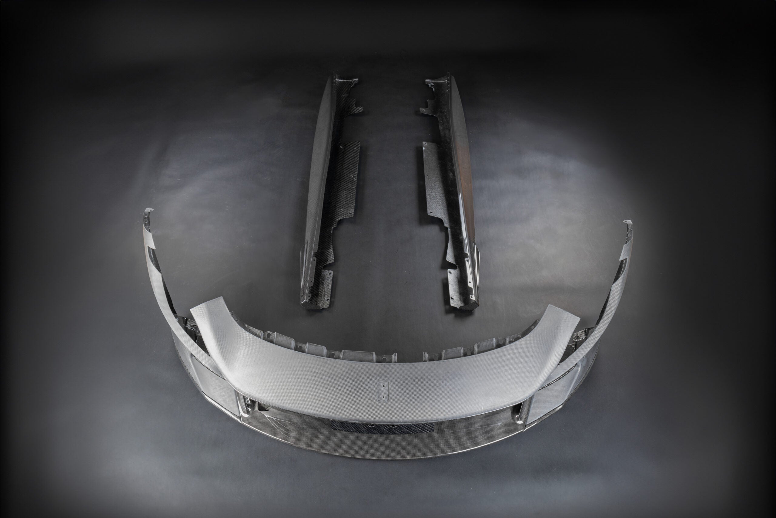 Capristo Roma carbon front bumper with side pieces