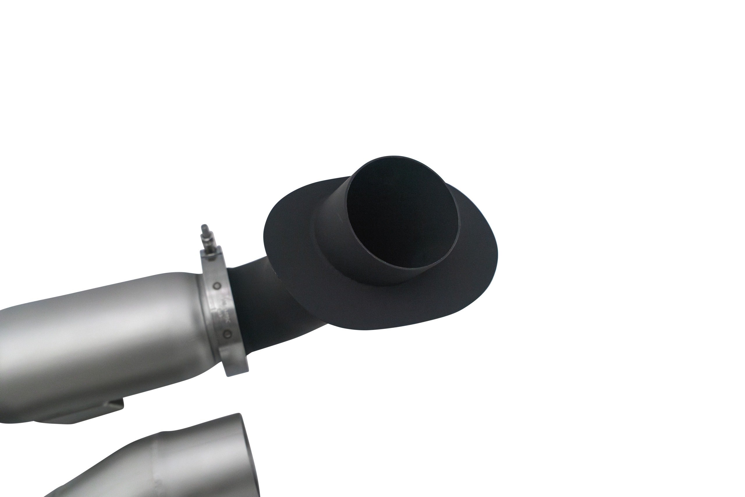 Soul 992.2 Carrera x-pipe exhaust system: close-up of a black tip