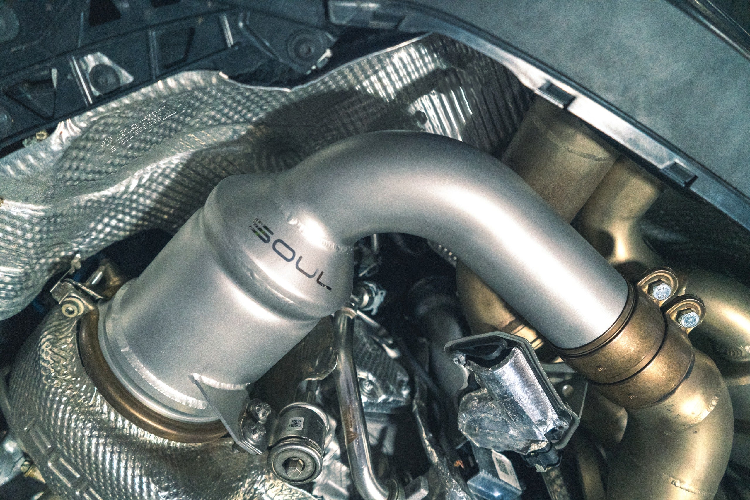 Soul 992.2 Carrera sport catalytic converters: sport cat installed beside the turbo
