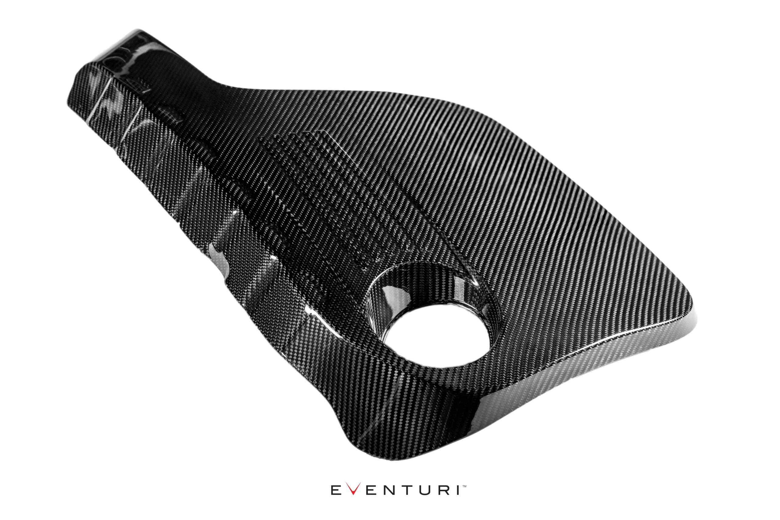 Side profile of the Eventuri carbon engine cover for the S55 M3 and M4