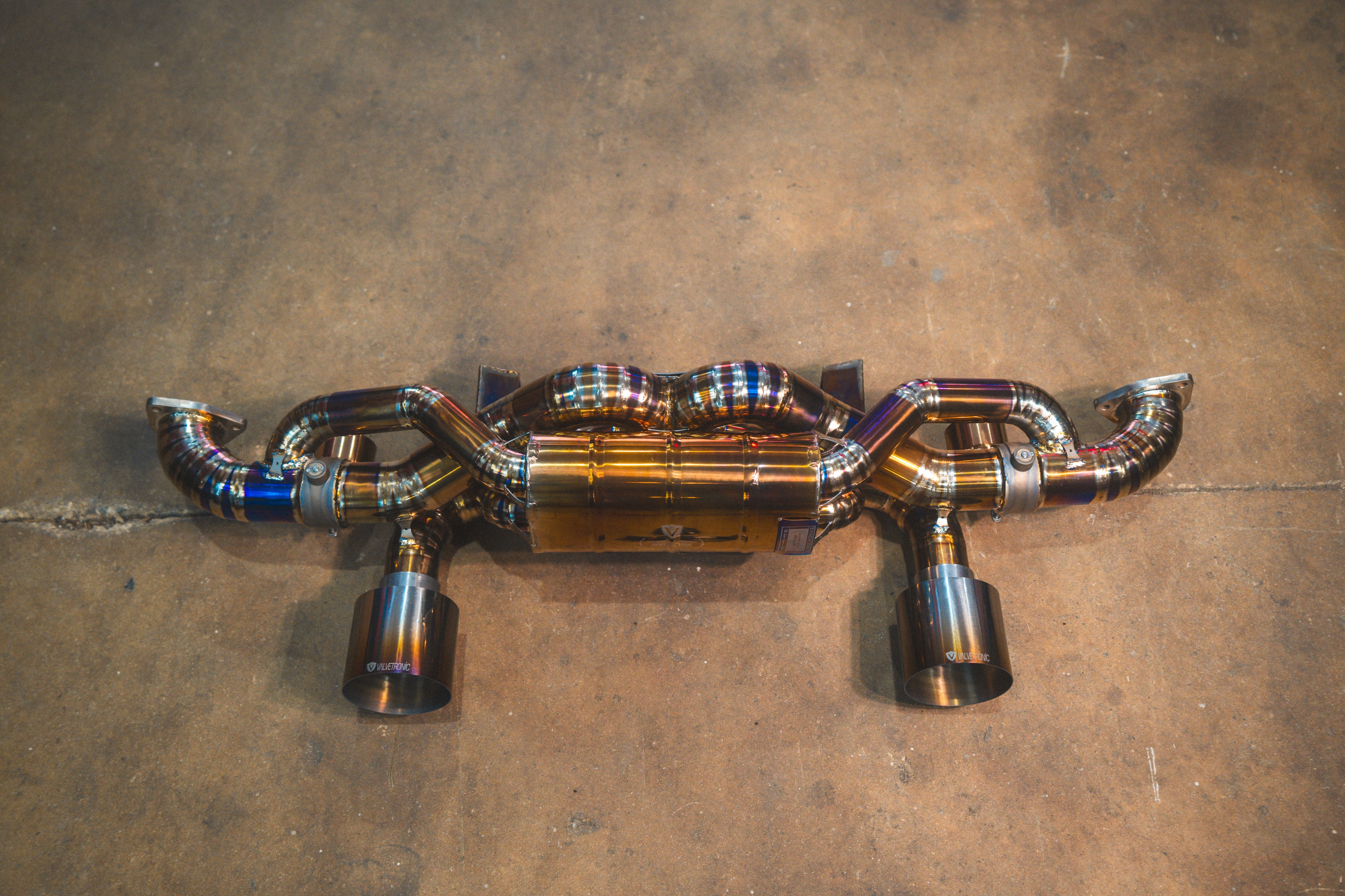 Valvetronic Designs Rear Exhaust Porsche 718 GT4 RS manufacturer gallery: rear-only muffler assembly with two outlet tips