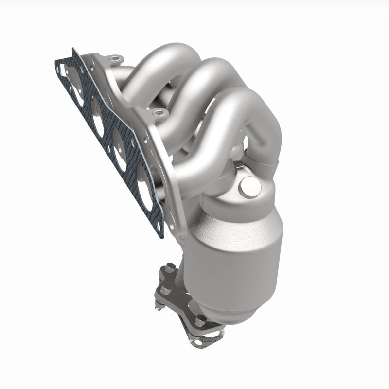 MagnaFlow 5531347 carb manifold converter, front three-quarter view of the turntable spin