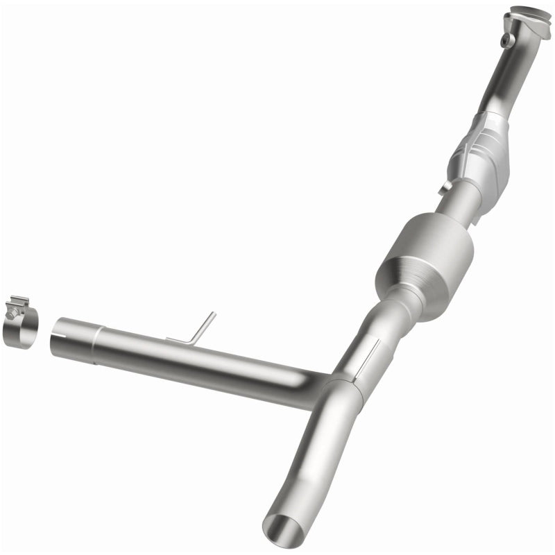 MagnaFlow 52450 shown out of the box, photo 12