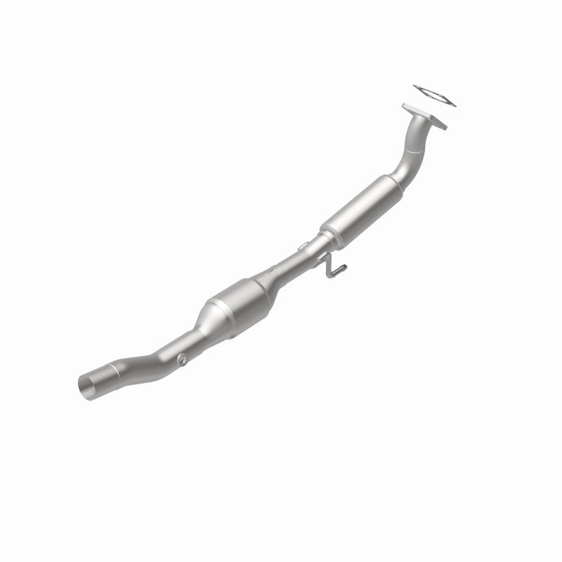 MagnaFlow 5561526 carb direct-fit catalytic converter, rear view of the turntable spin