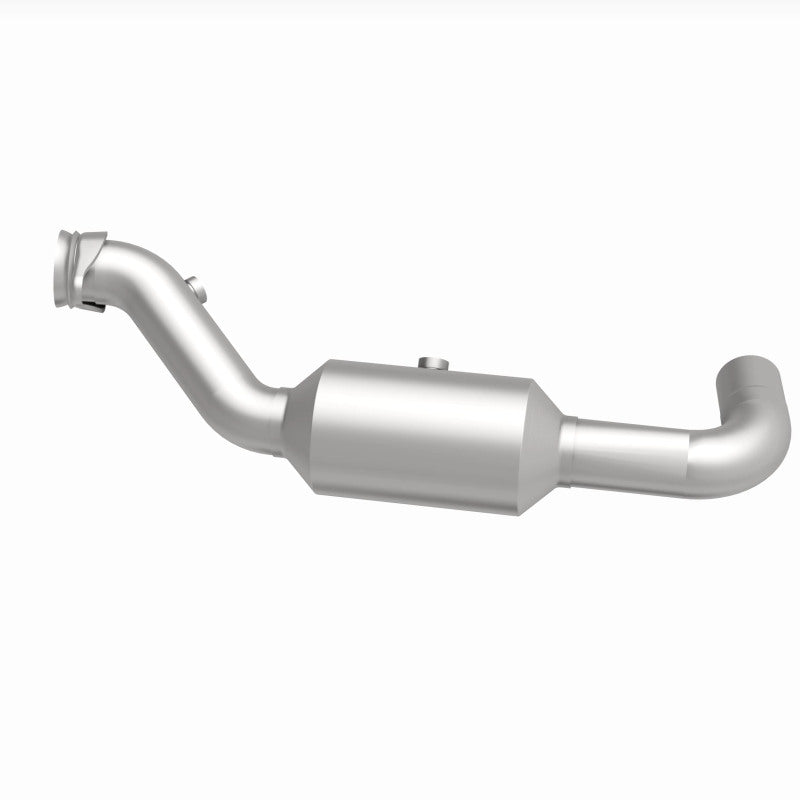 MagnaFlow 280218 oem grade direct-fit catalytic converter, side view of the turntable spin