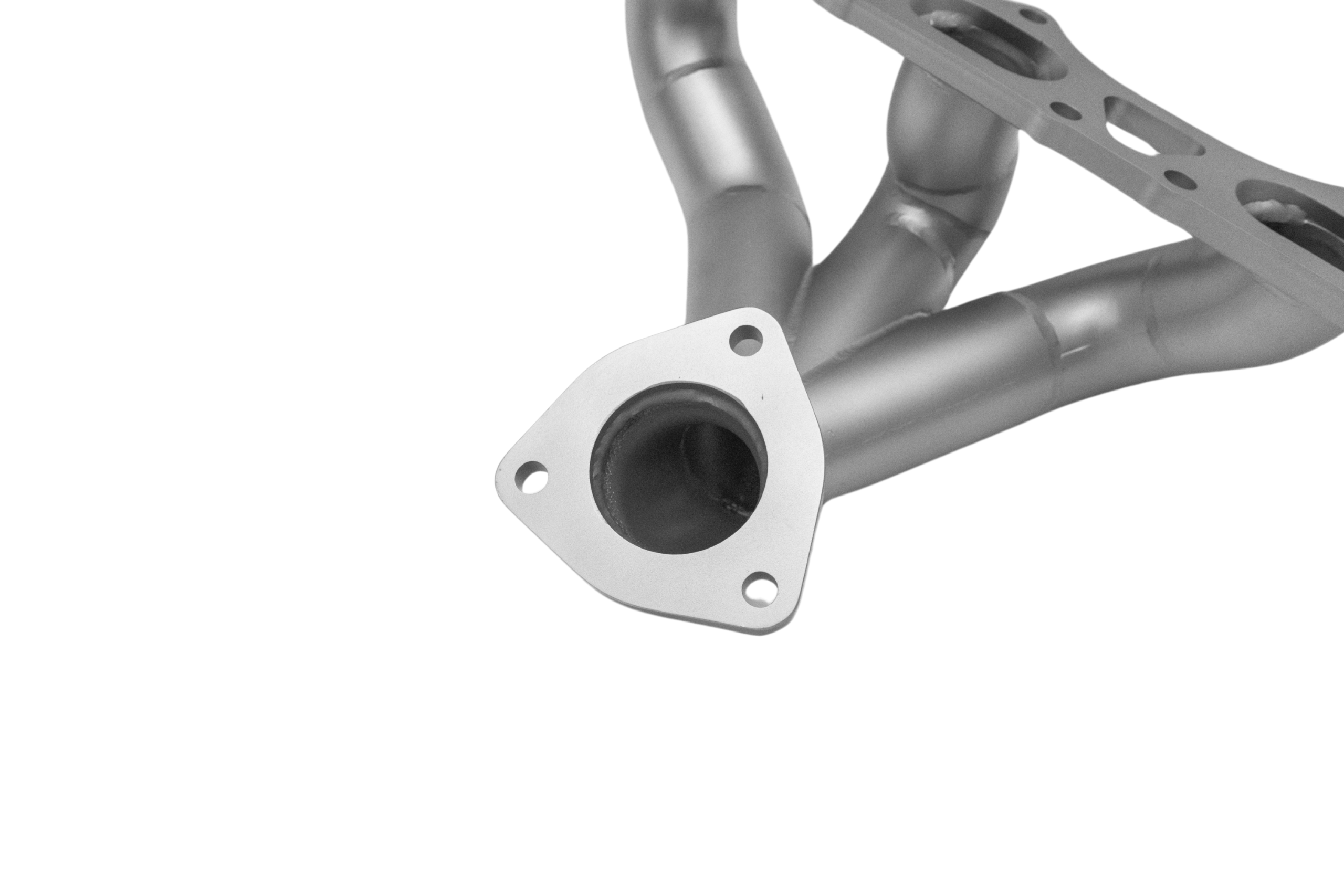 Soul 996 / 997.1 Turbo sport headers: close-up of a header outlet flange