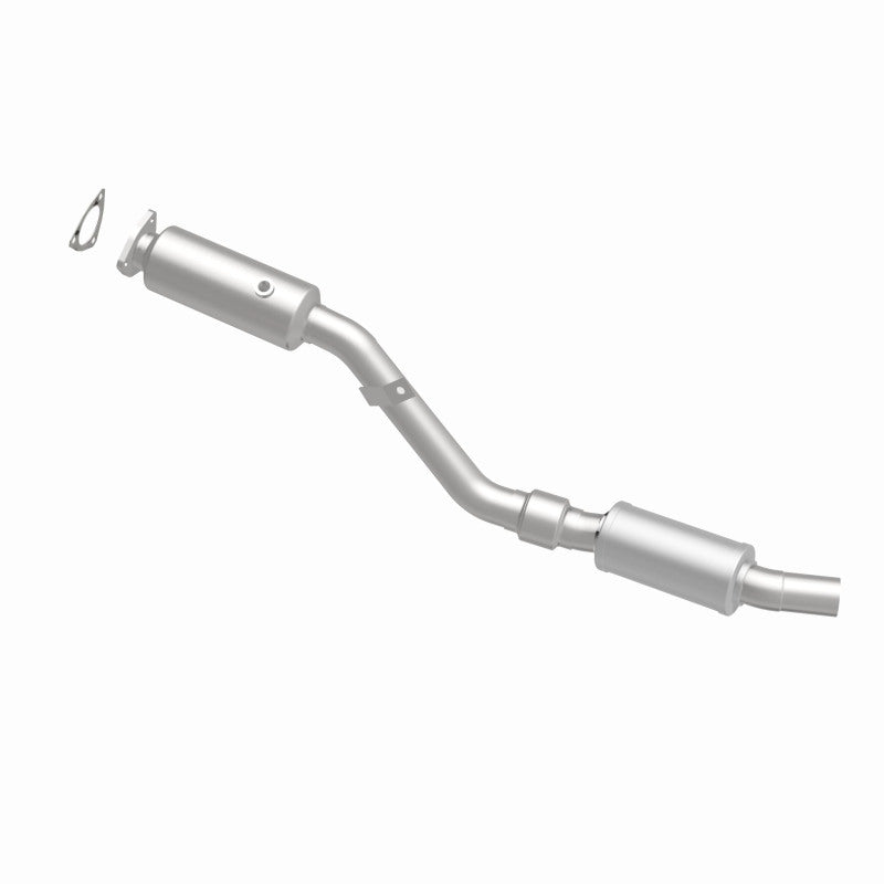MagnaFlow 5461119 carb direct-fit catalytic converter, side view of the turntable spin