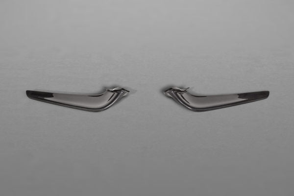 close view of Capristo Carbon Front Wings (Matte) for Ferrari 458 Italia/Spider  2009-2015 with white background