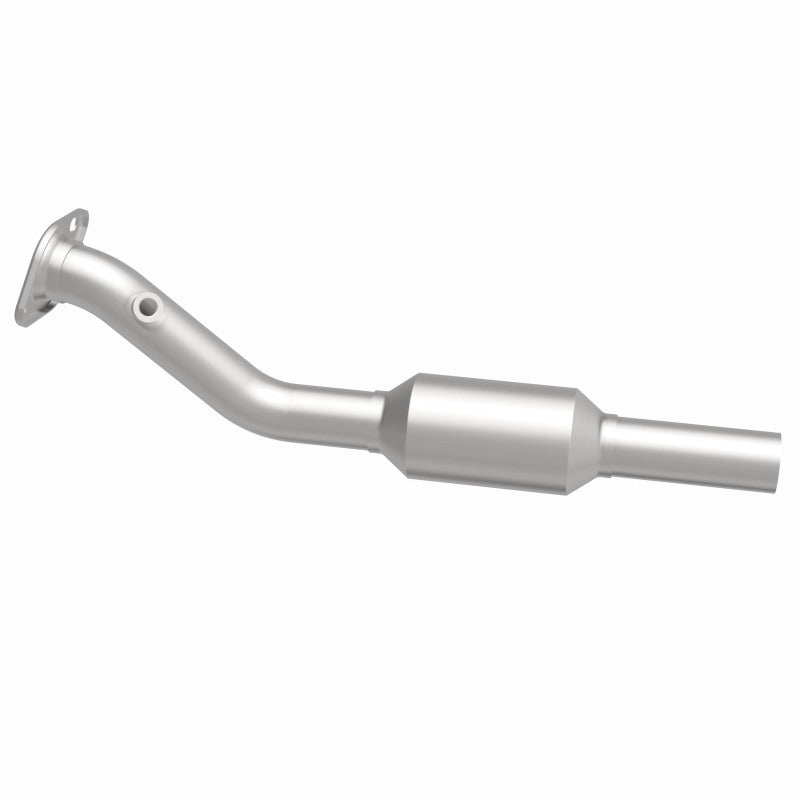 MagnaFlow 5571661 carb direct-fit catalytic converter, side view of the turntable spin