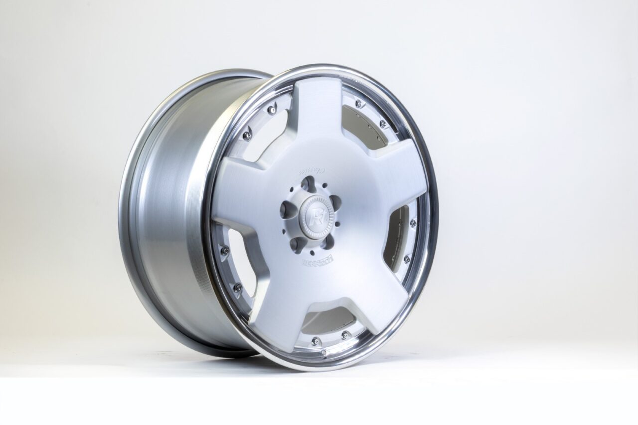 RTC.35 wheel face close up - RTC.35 Forged Wheels for the 1990-2002 SL-Class