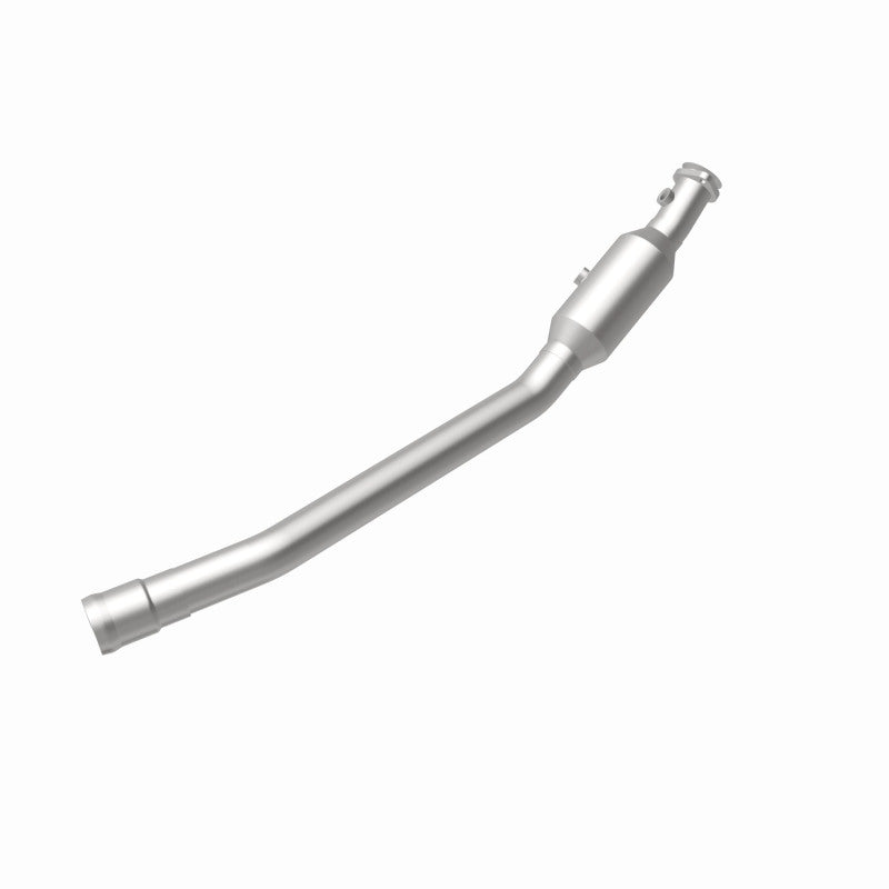 MagnaFlow 5551486 carb direct-fit catalytic converter, rear view of the turntable spin