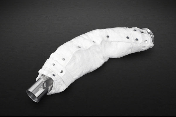 close view of Covered Capristo TwinFlow Sports Cats Cell (with Heat Blankets) for Ferrari 488 2018-2021 with black background