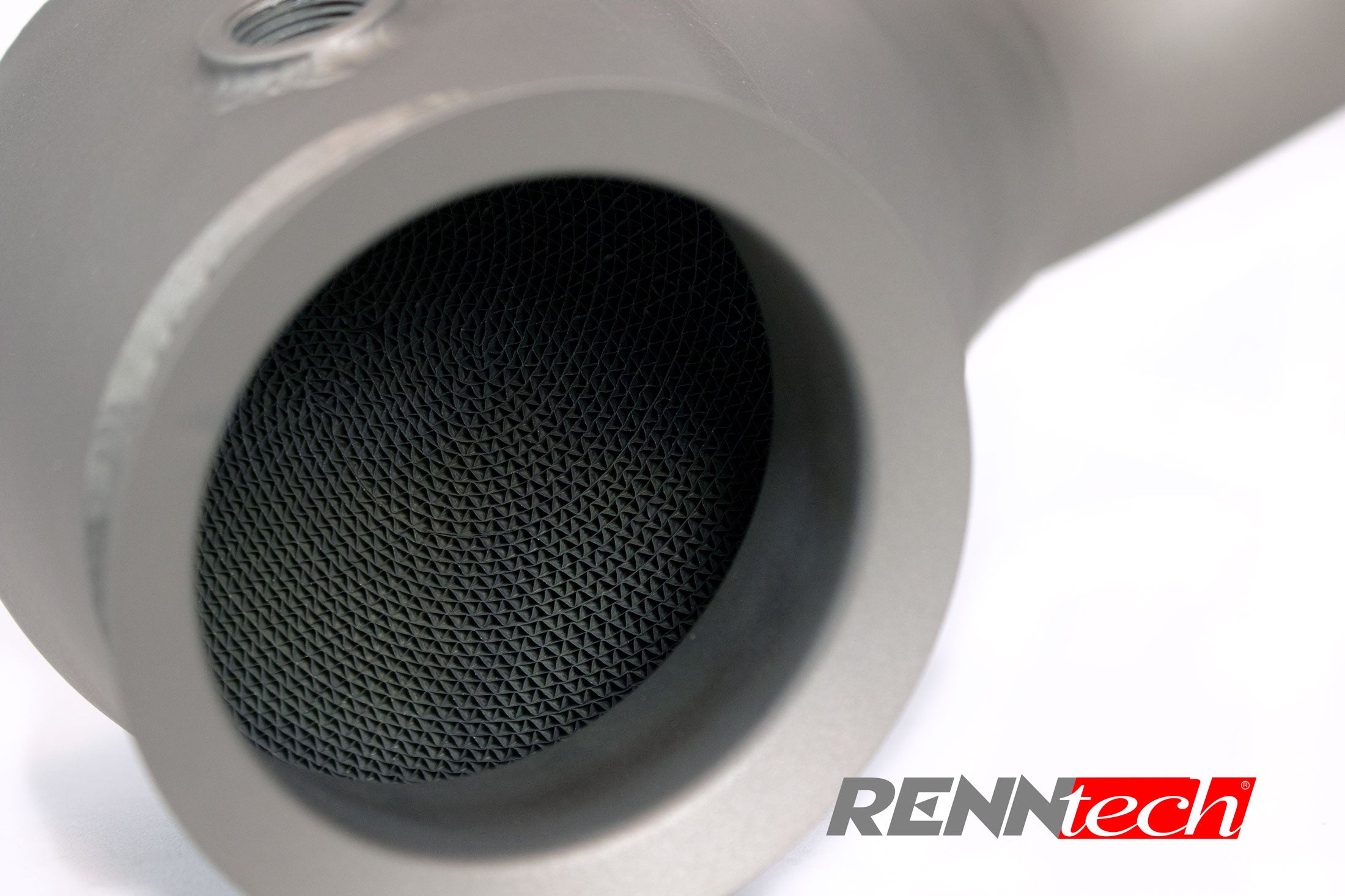 Downpipe catalyst face close up - Downpipes for the 2015-2023 C 63 / C 63 S AMG