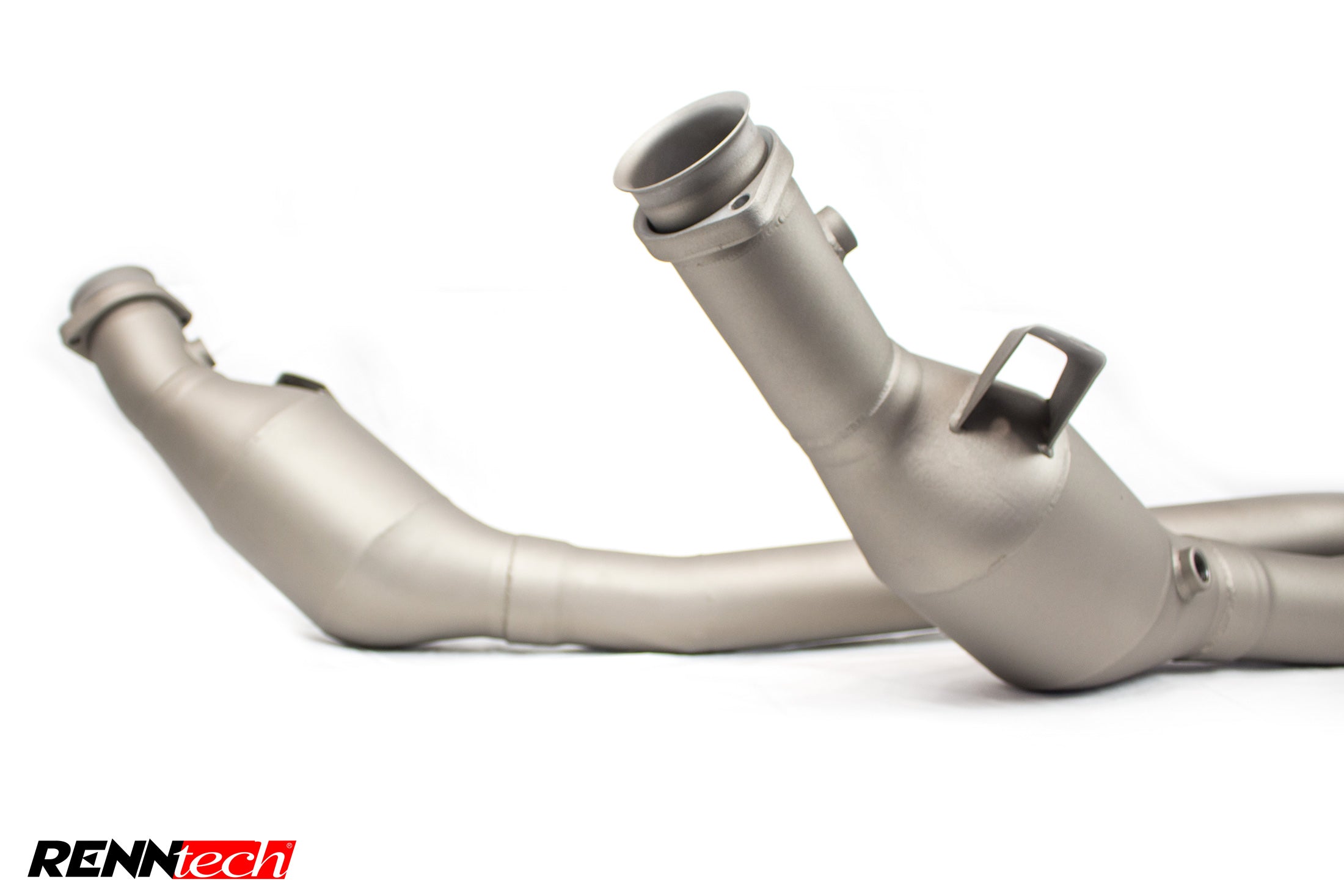 SL 63 downpipe inlet section close up - Downpipes for the 2013-2020 SL 63 AMG
