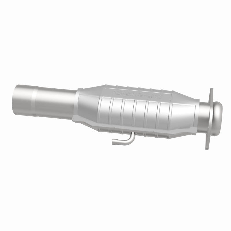 MagnaFlow 3322441 carb direct-fit catalytic converter, side view of the turntable spin