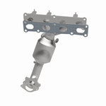 MagnaFlow 5451159 carb manifold converter, side view of the turntable spin