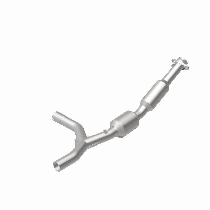 MagnaFlow 5582310 carb direct-fit catalytic converter, rear view of the turntable spin