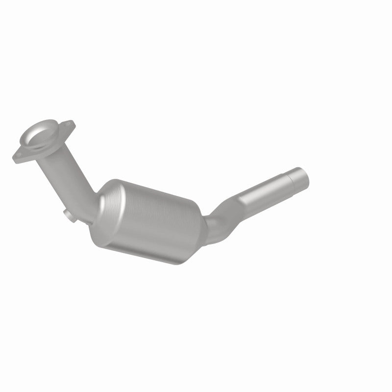 MagnaFlow 5561954 carb direct-fit catalytic converter, rear three-quarter view of the turntable spin