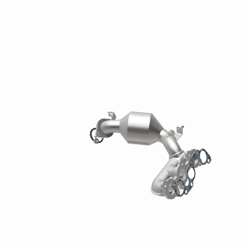 MagnaFlow 5582834 carb manifold converter, opposite rear three-quarter view of the turntable spin