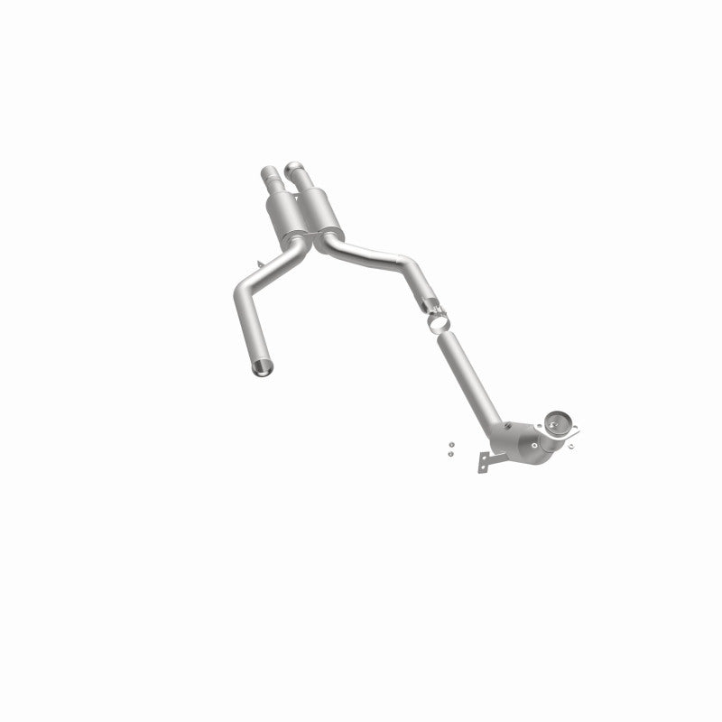 MagnaFlow 52996 oem grade direct-fit catalytic converter, opposite side view of the turntable spin
