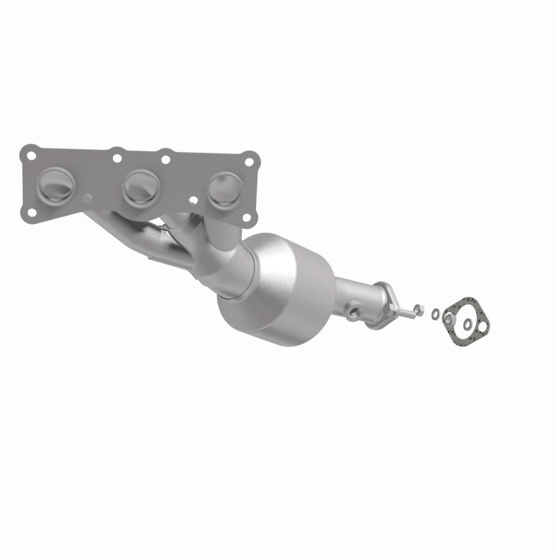 MagnaFlow 5531719 carb manifold converter, front three-quarter view of the turntable spin