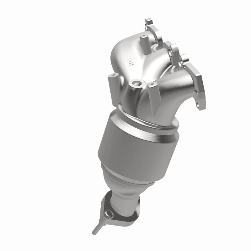 MagnaFlow 5551997 carb manifold converter, opposite side view of the turntable spin