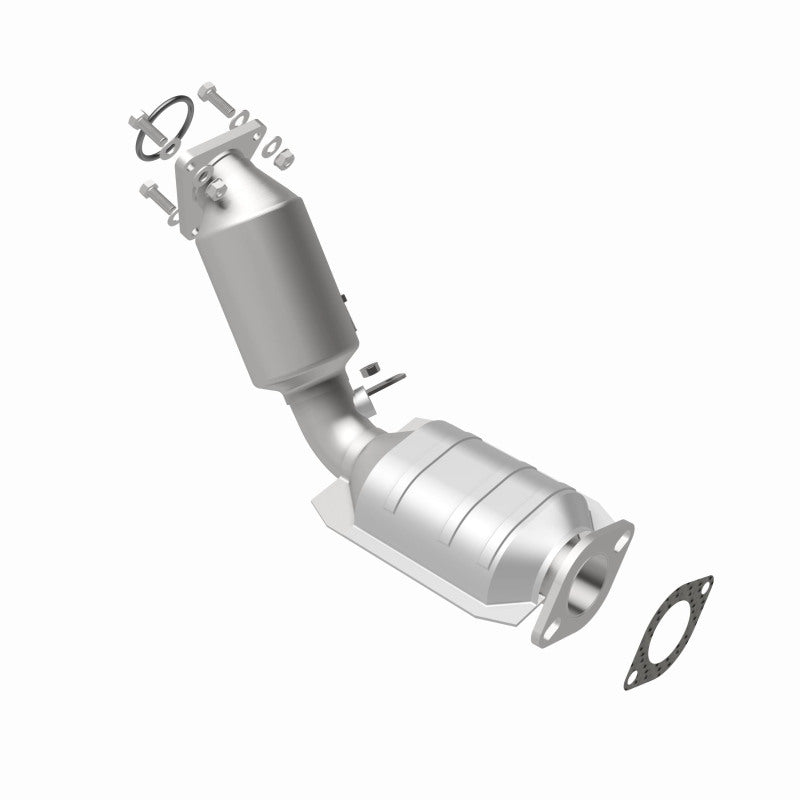 MagnaFlow 5481143 carb direct-fit catalytic converter, rear view of the turntable spin