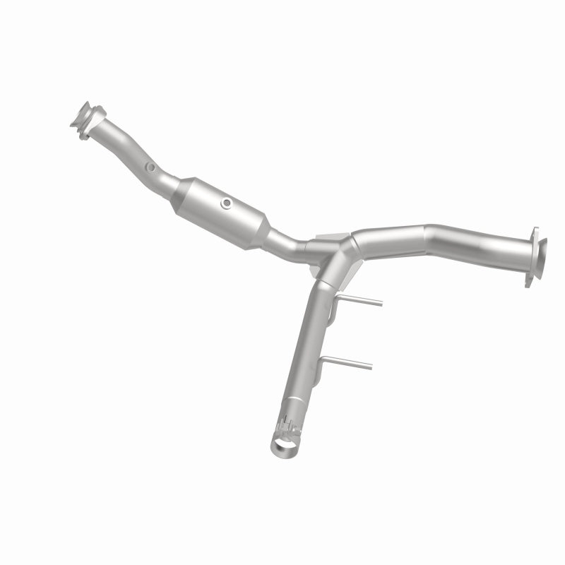 MagnaFlow 5551469 carb direct-fit catalytic converter, side view of the turntable spin