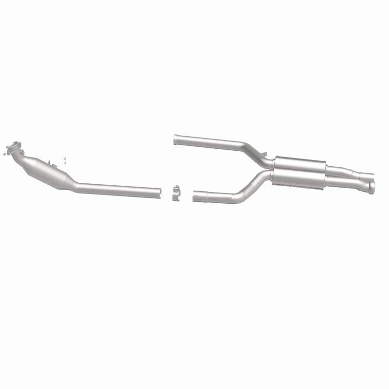 MagnaFlow 52996 oem grade direct-fit catalytic converter, side view of the turntable spin