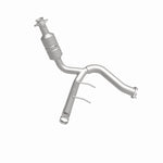 MagnaFlow 5551295 carb direct-fit catalytic converter, side view of the turntable spin