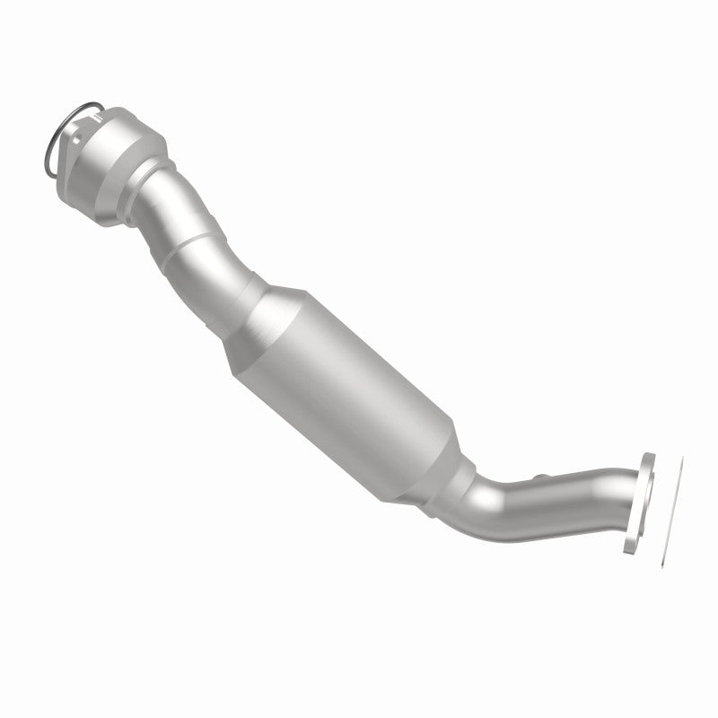 MagnaFlow 52463 oem grade direct-fit catalytic converter, side view of the turntable spin