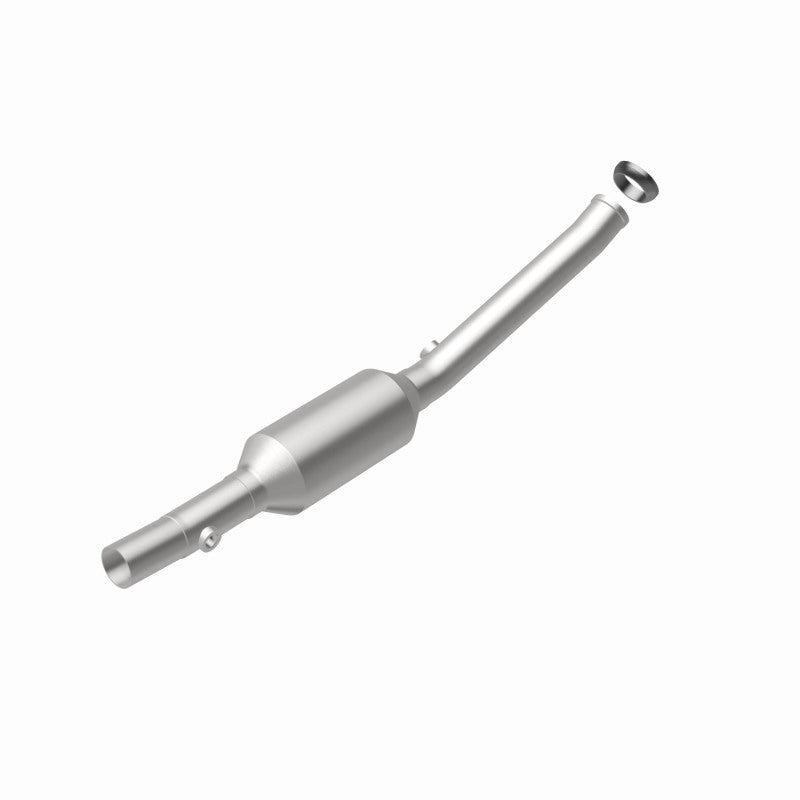 MagnaFlow 4481182 carb direct-fit catalytic converter, rear view of the turntable spin
