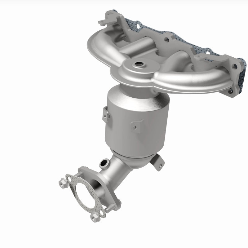 MagnaFlow 5531775 carb manifold converter, rear view of the turntable spin