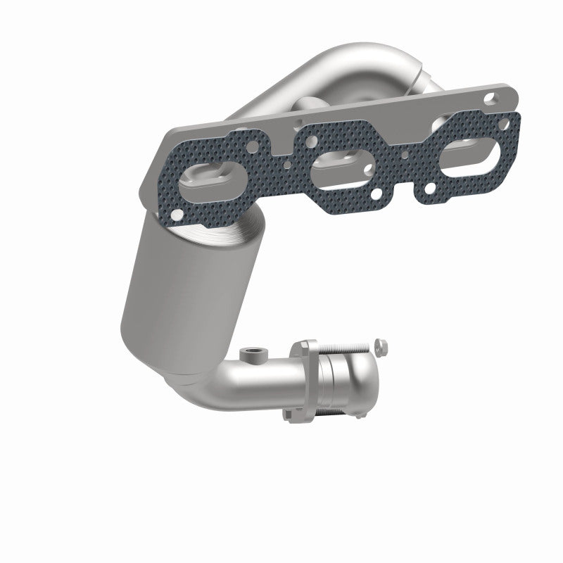 MagnaFlow 4583370 carb manifold converter, opposite front three-quarter view of the turntable spin