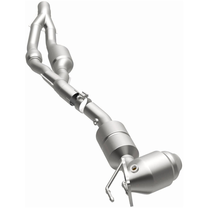 MagnaFlow 551715 shown out of the box, photo 14