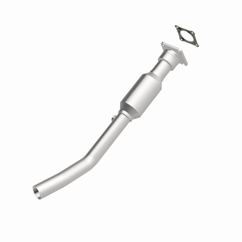 MagnaFlow 5461166 carb direct-fit catalytic converter, rear view of the turntable spin