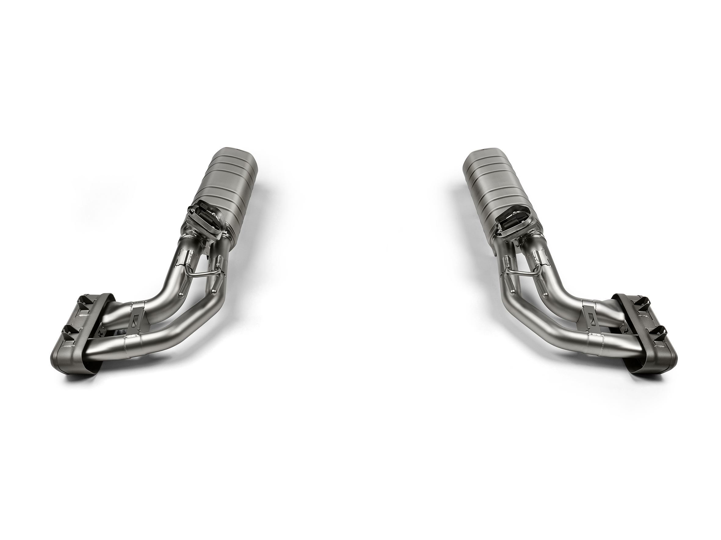 Akrapovic Mercedes-AMG G63 (W465) Evolution Line Cat Back (Titanium) S-ME/T/13H for Mercedes-Benz G63 AMG W465 2025-2027, side view