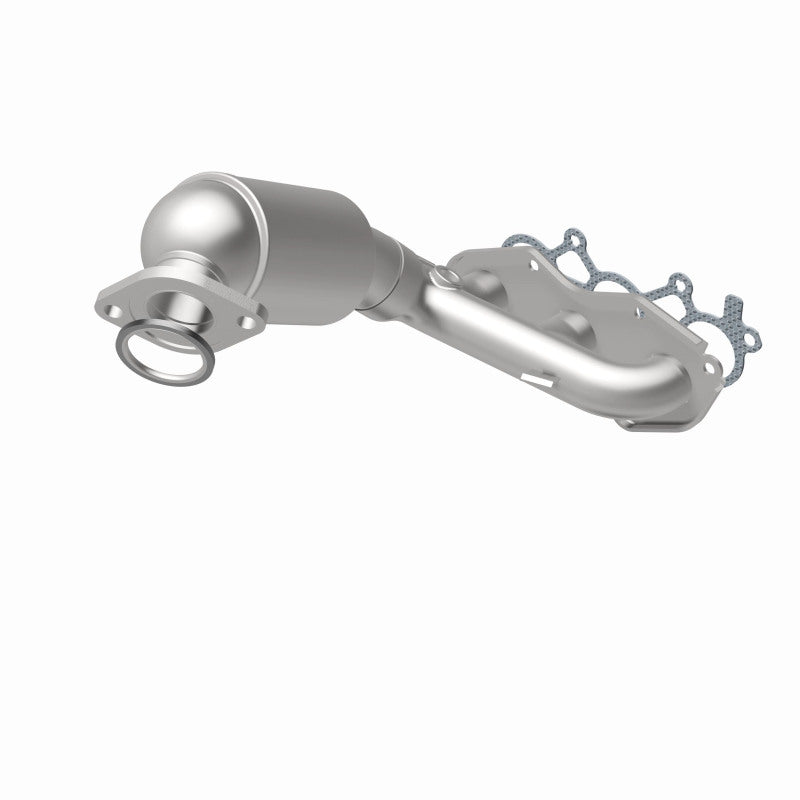 MagnaFlow 5582545 carb manifold converter, rear view of the turntable spin
