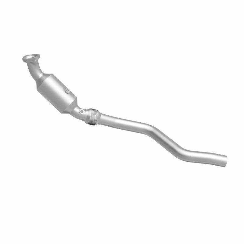MagnaFlow 5561244 carb direct-fit catalytic converter, side view of the turntable spin