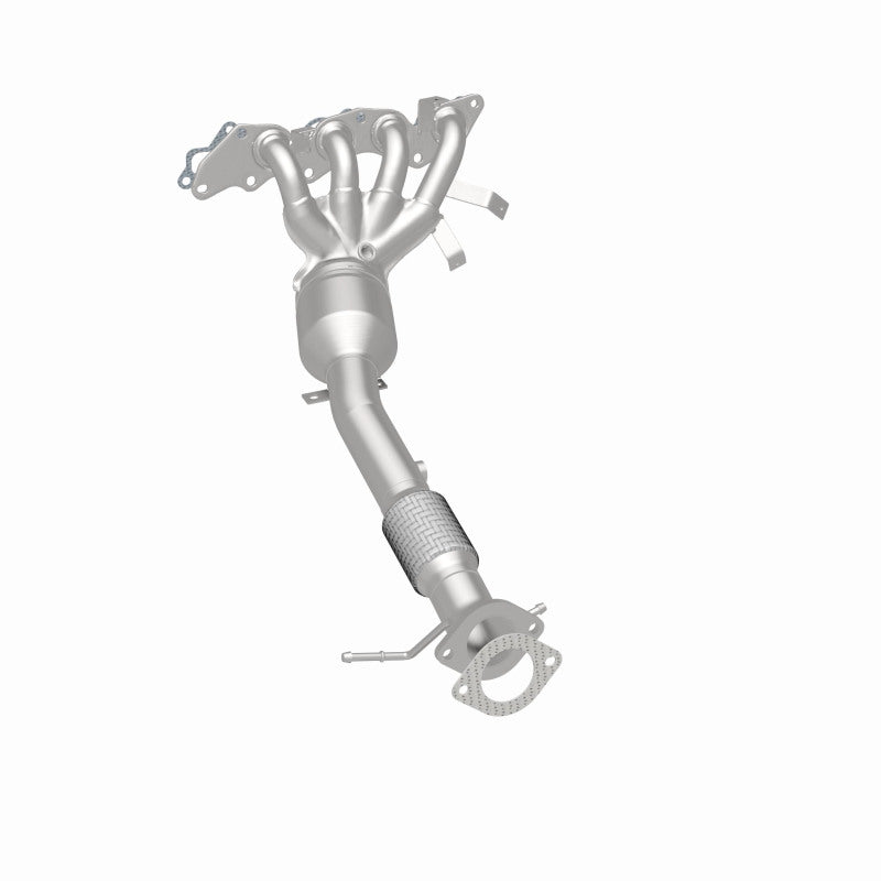MagnaFlow 5531786 carb manifold converter, rear three-quarter view of the turntable spin