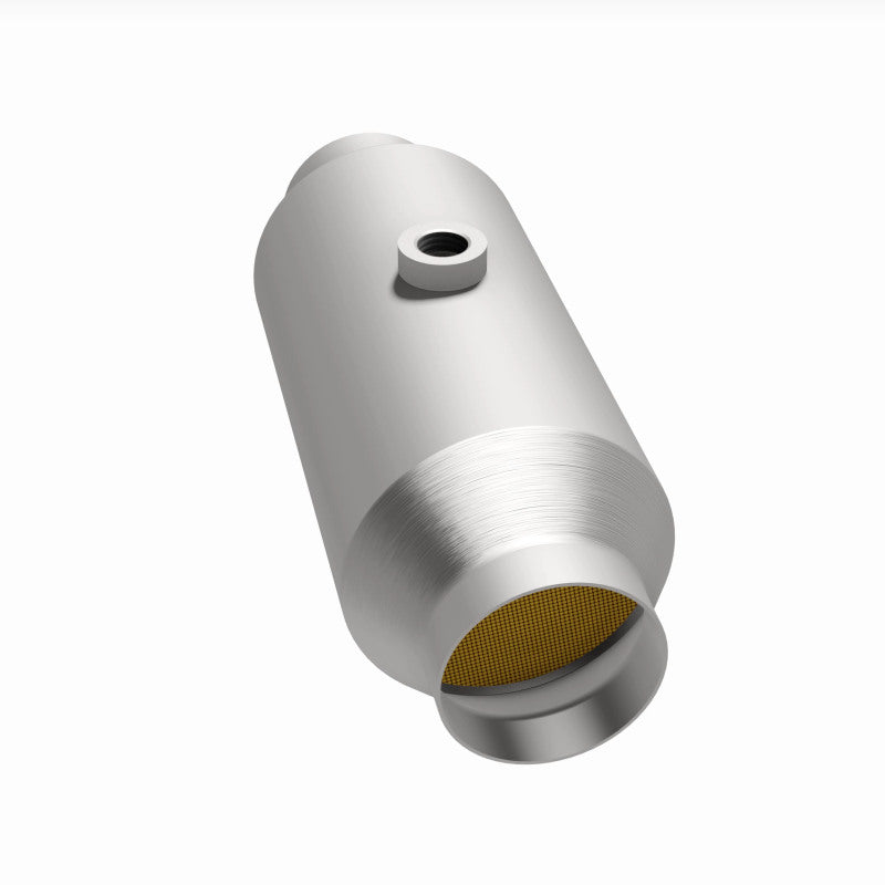 MagnaFlow 4651356 universal catalytic converter, opposite side view of the turntable spin