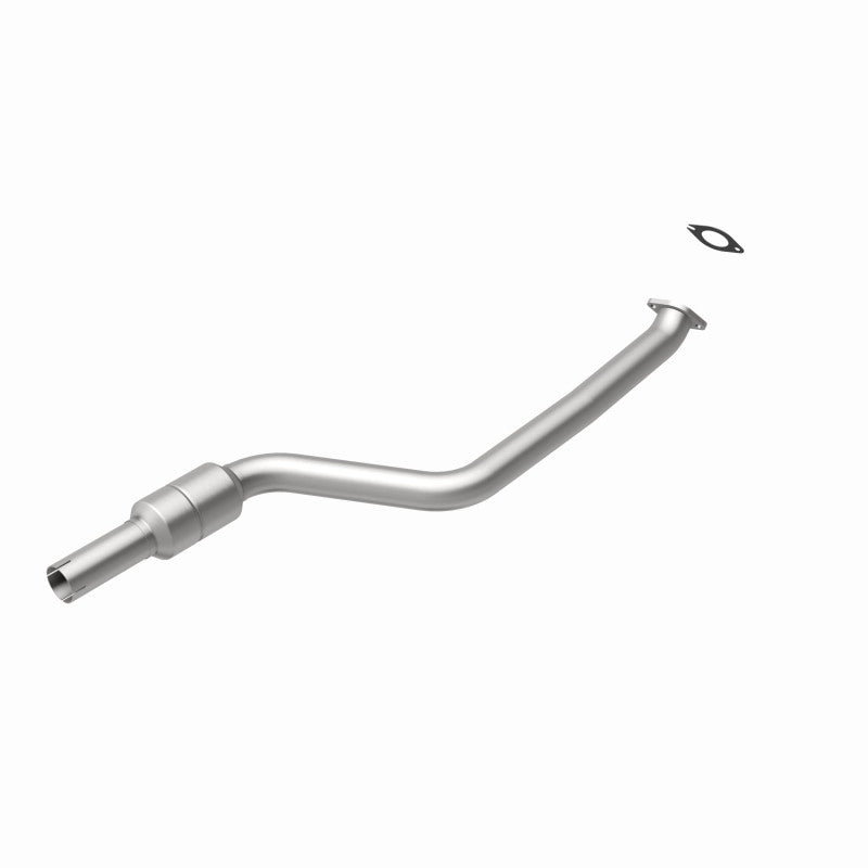MagnaFlow 557768 carb direct-fit catalytic converter, rear view of the turntable spin