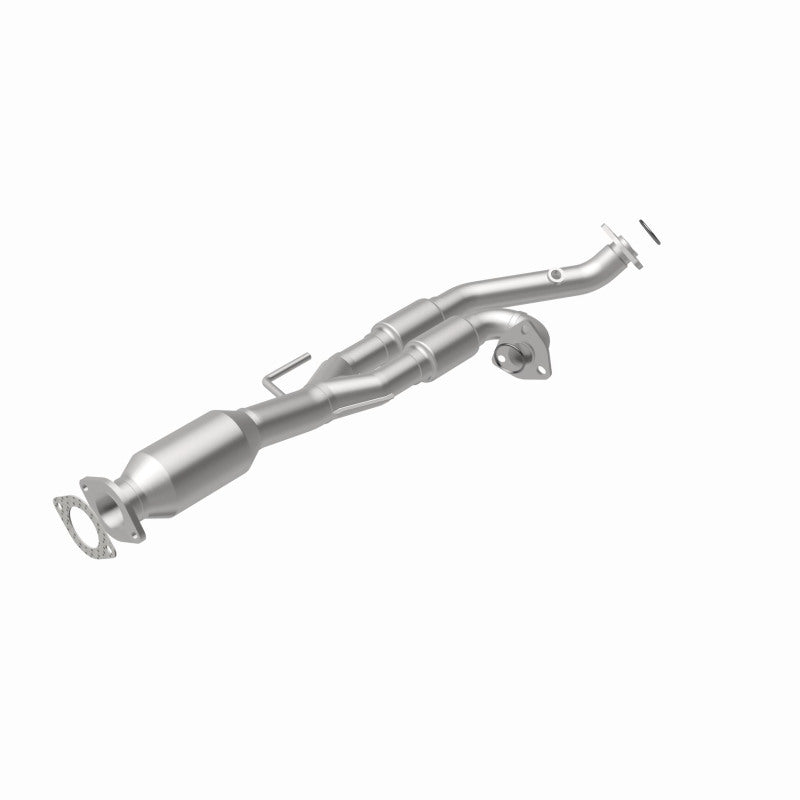 MagnaFlow 5421710 carb direct-fit catalytic converter, rear view of the turntable spin