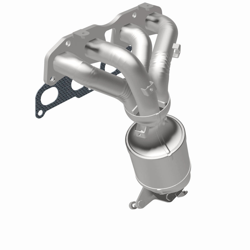 MagnaFlow 5582295 carb manifold converter, rear view of the turntable spin