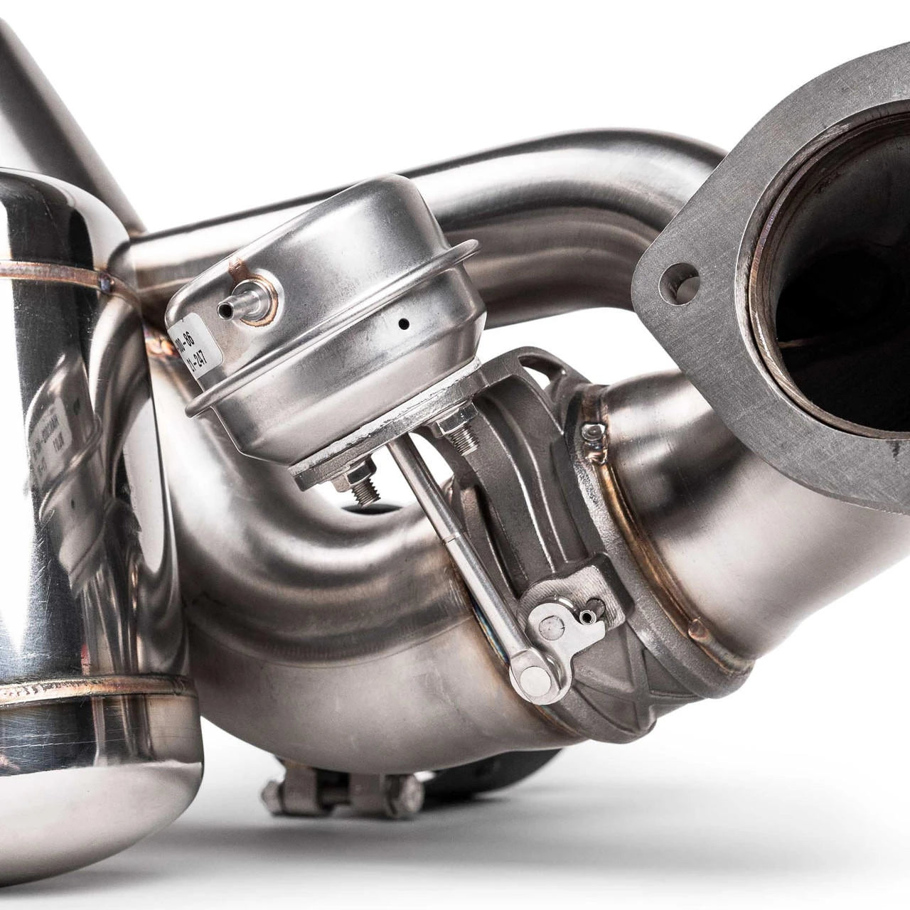 Valve actuator on the Fabspeed GT4 RS valved X-pipe