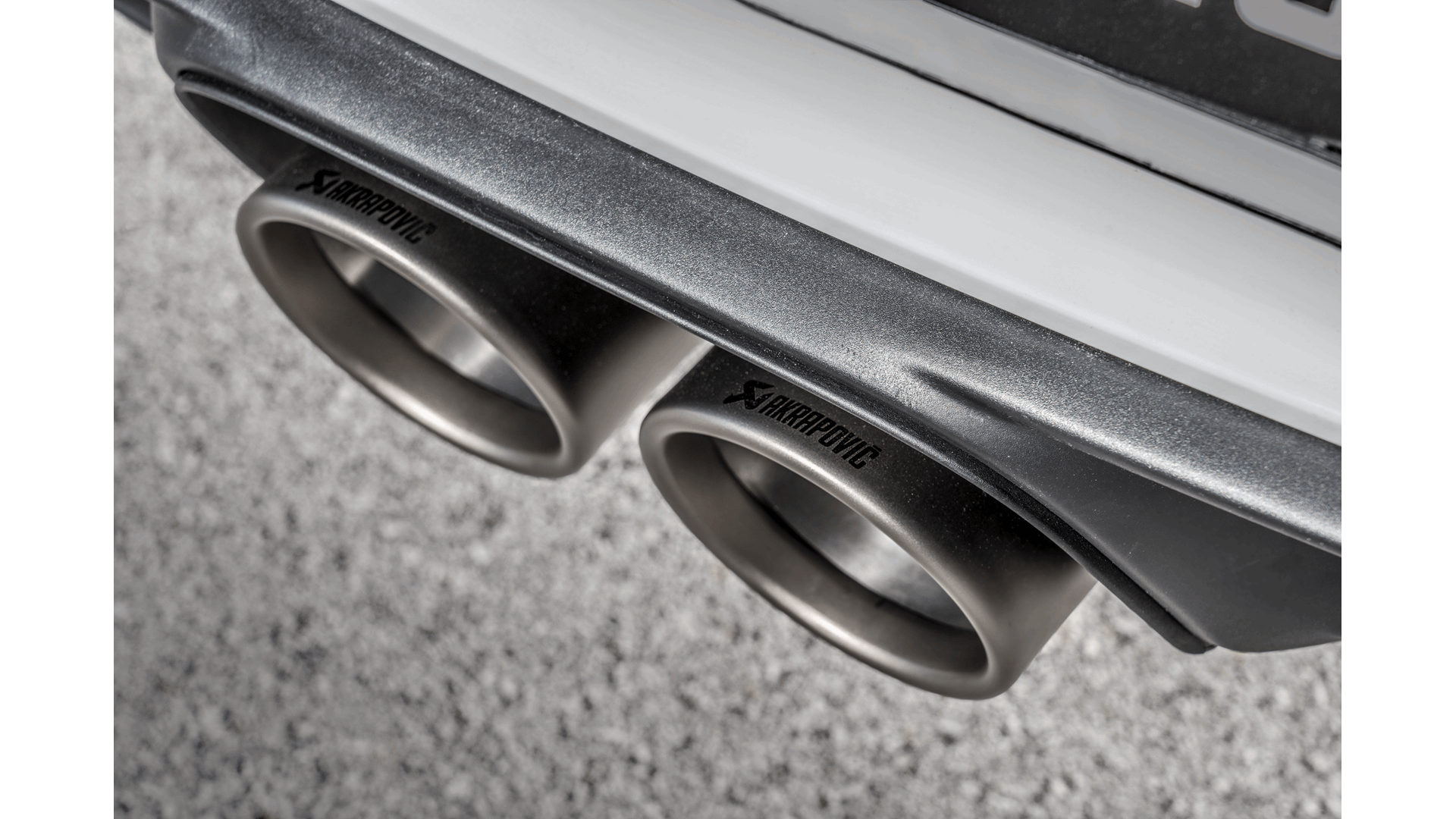 Akrapovic Tail pipe set (Titanium) TP-T/S/19 for Porsche 911 GT3 RS (991.2) 2019, side view